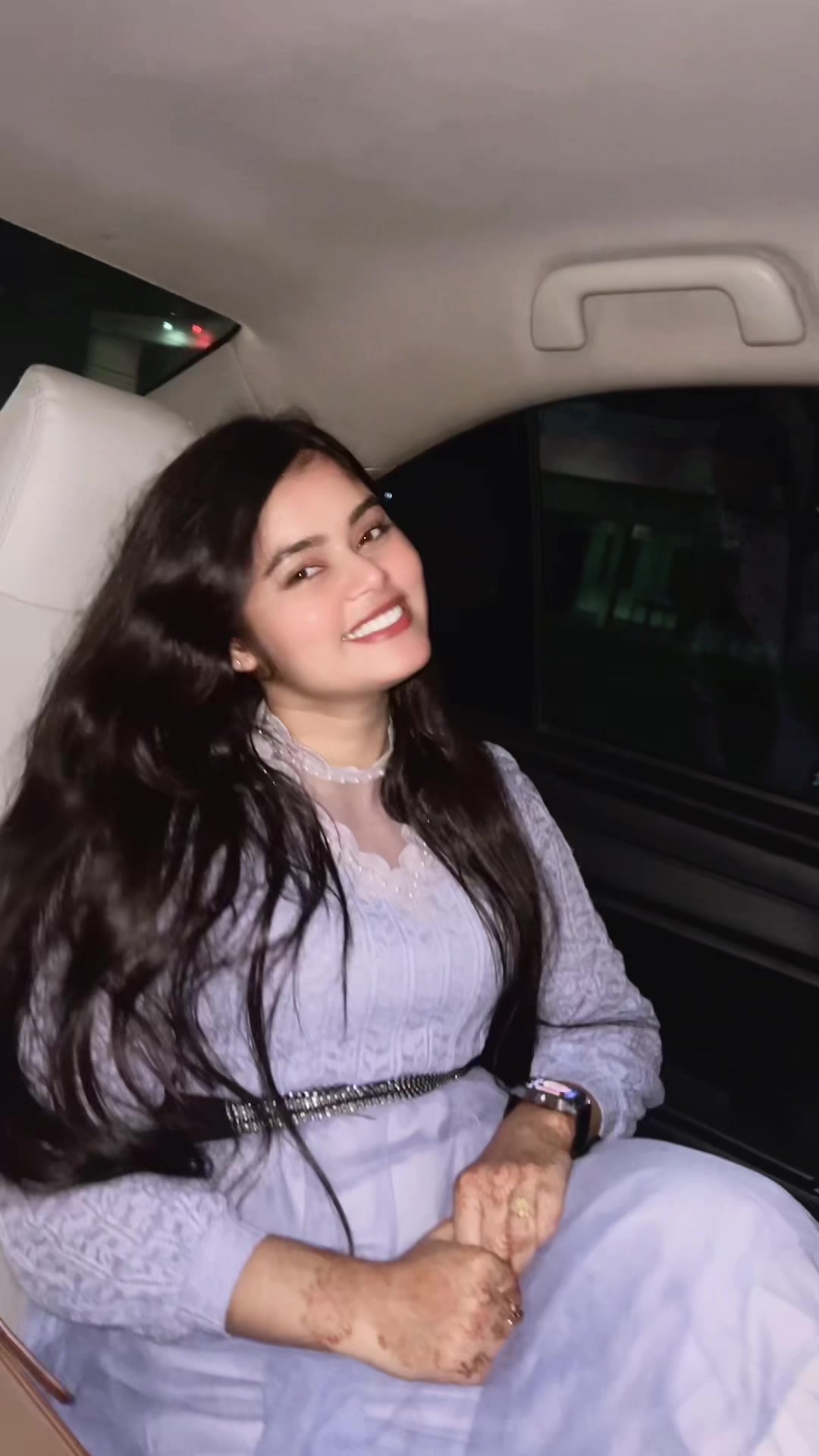 @MoHu🧏🏻&zwj;♀