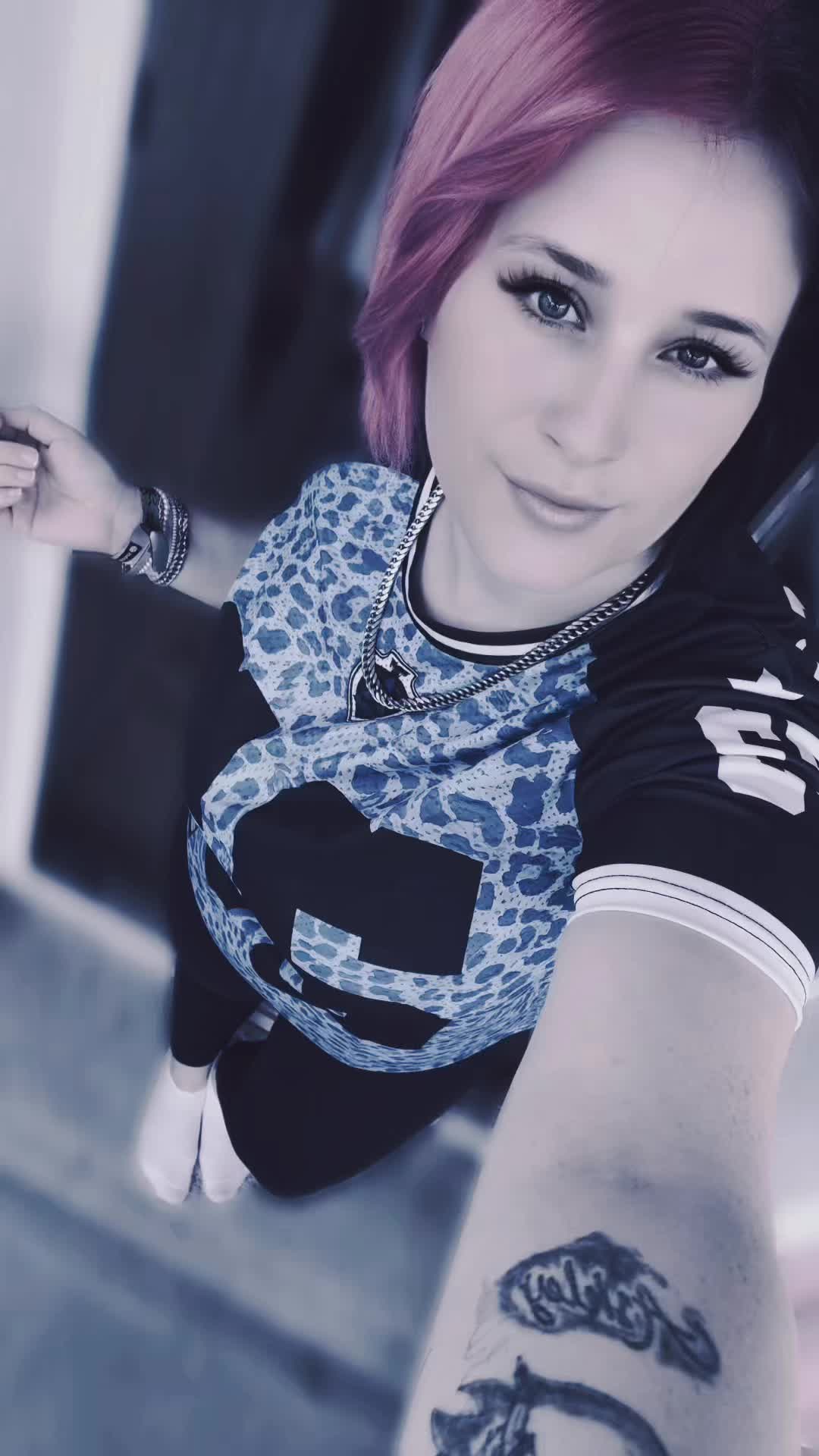 @🦋x_ Girlii_x🦋