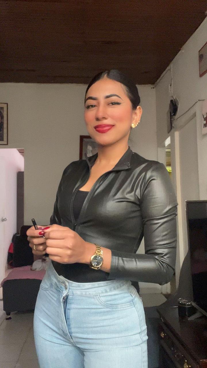 @S&aacute;nchez Yineth