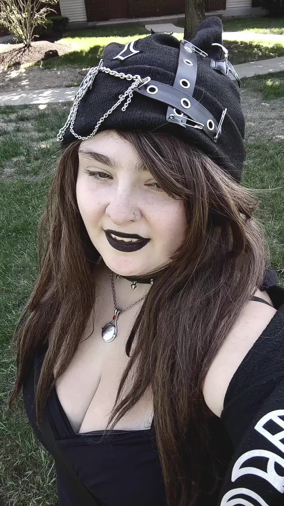 @🖤beautiful kind queen🖤