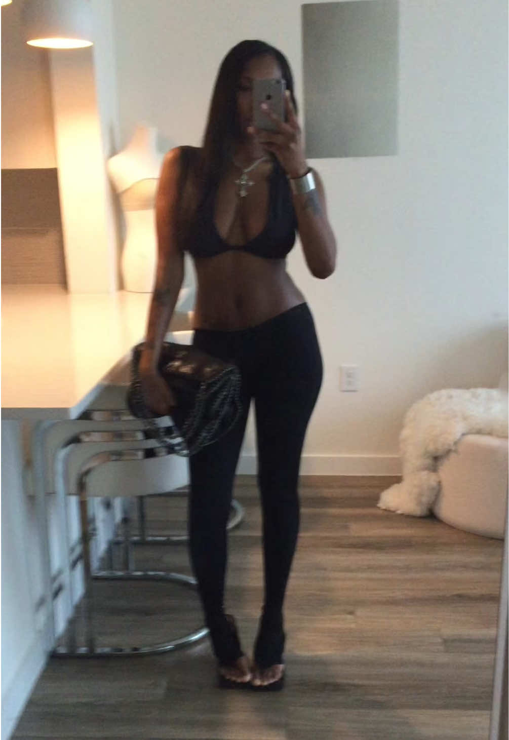 @nessalanee