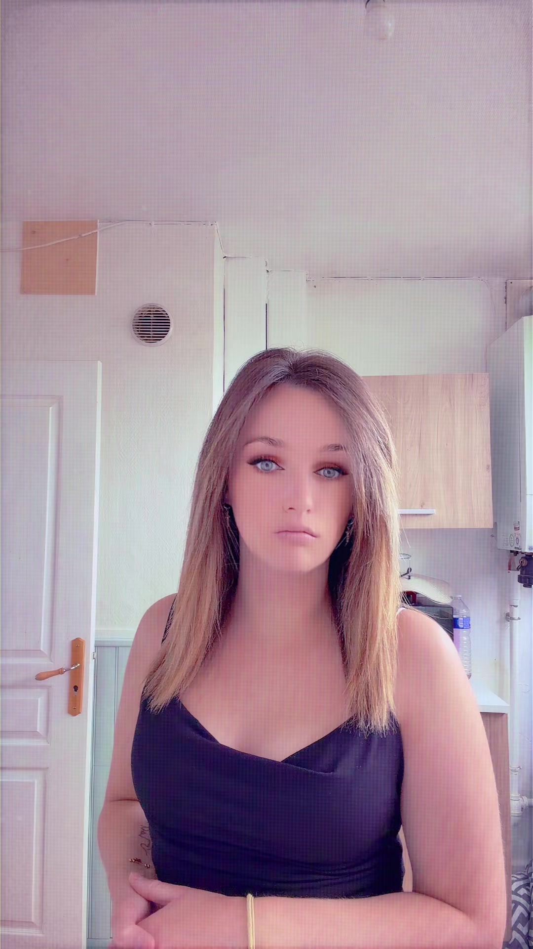@🦋𝒱𝒾𝓋𝒾🦋