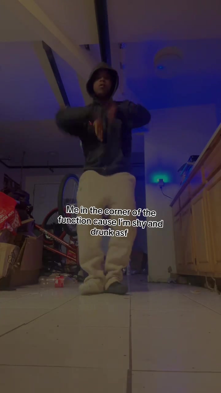 @BABYSTUD_