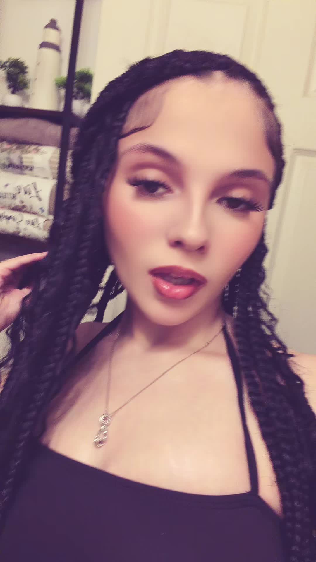 @queen._.idelis