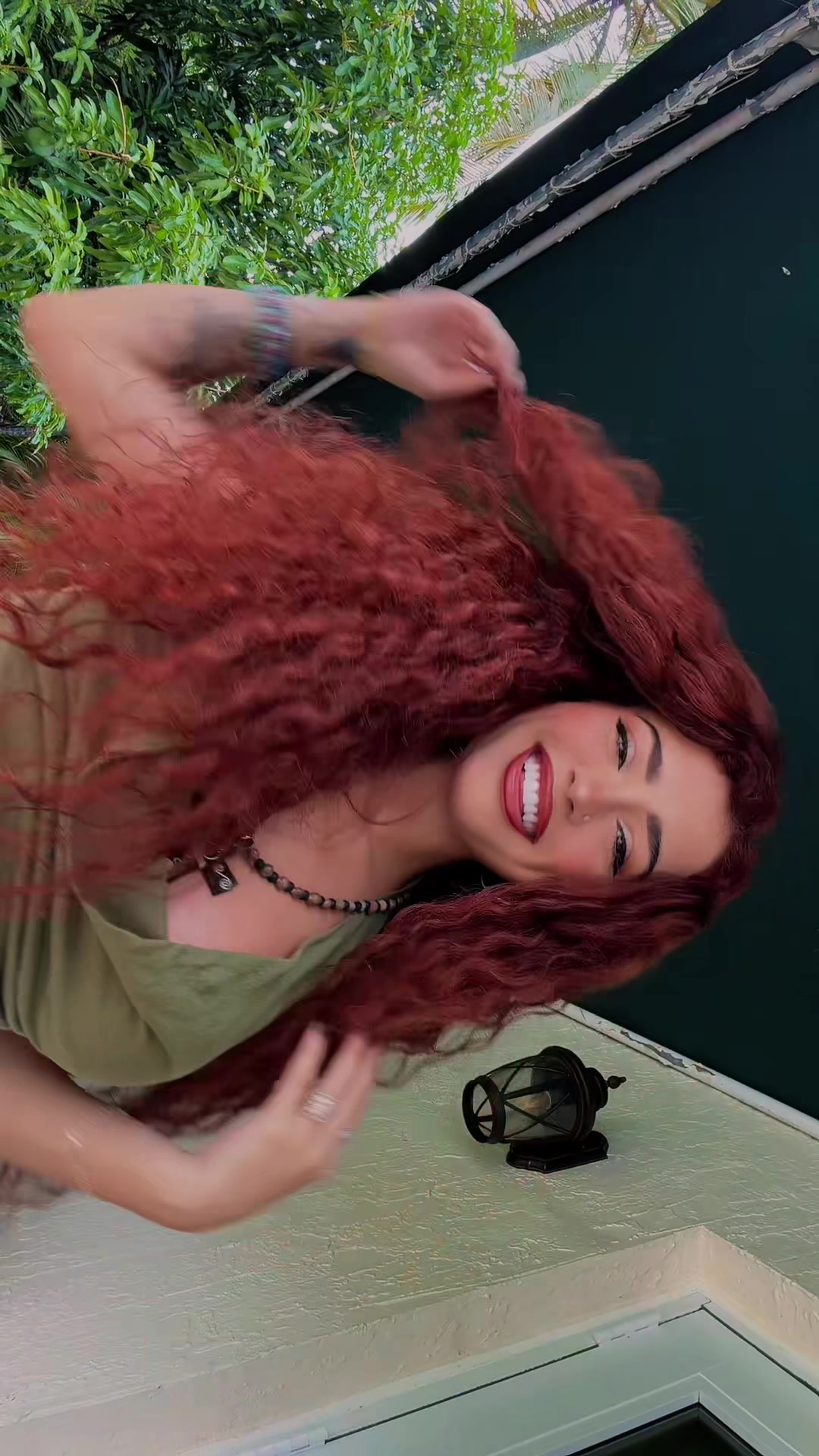 @Malu Trevejo