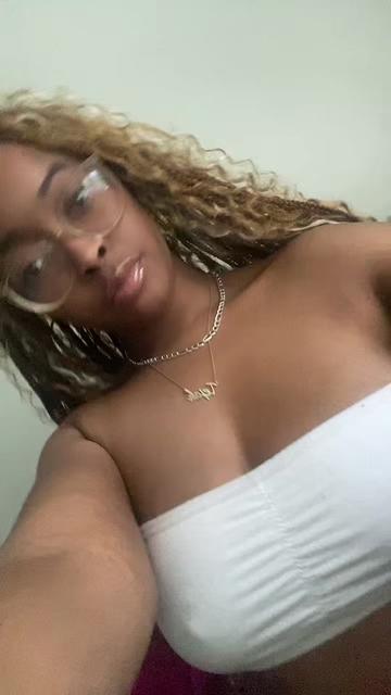 @Itsboujee_t&eacute;