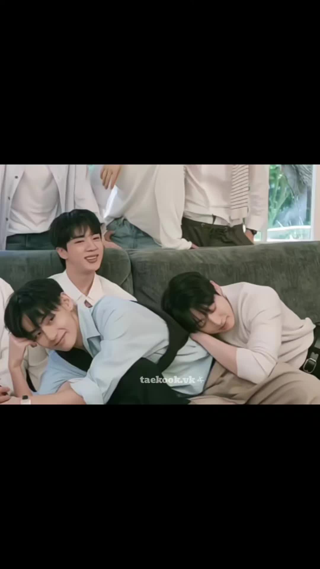 @taekook._vk 𐤀