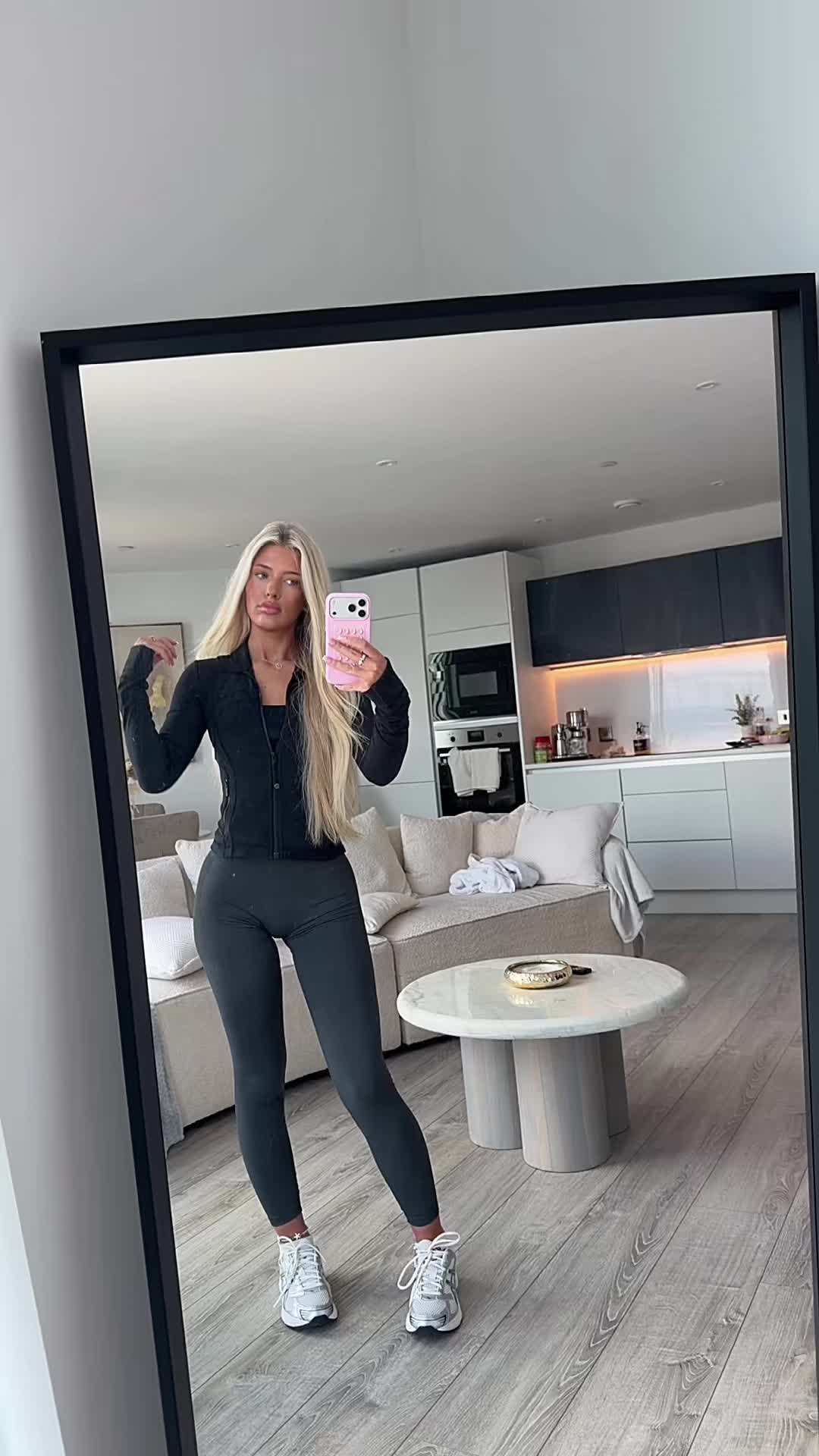 @keira.maexox