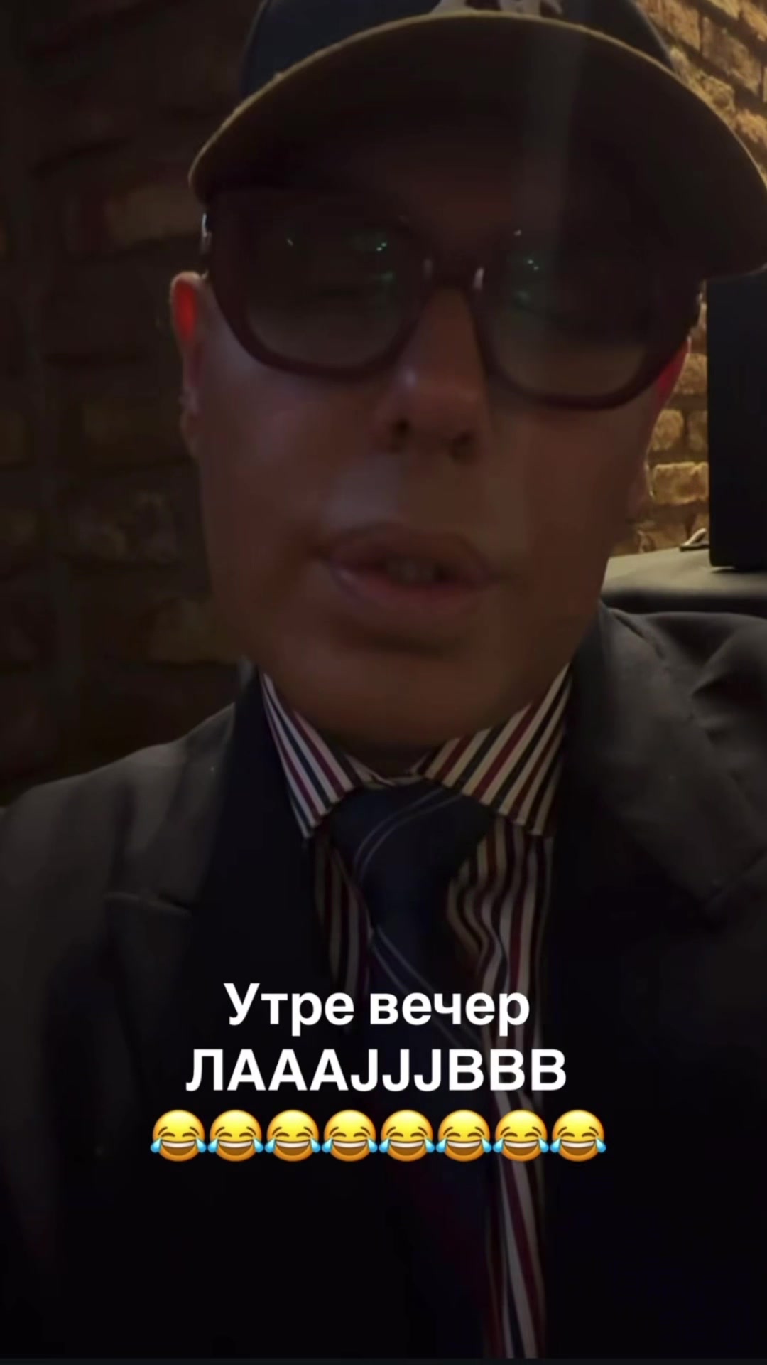 @user64828872