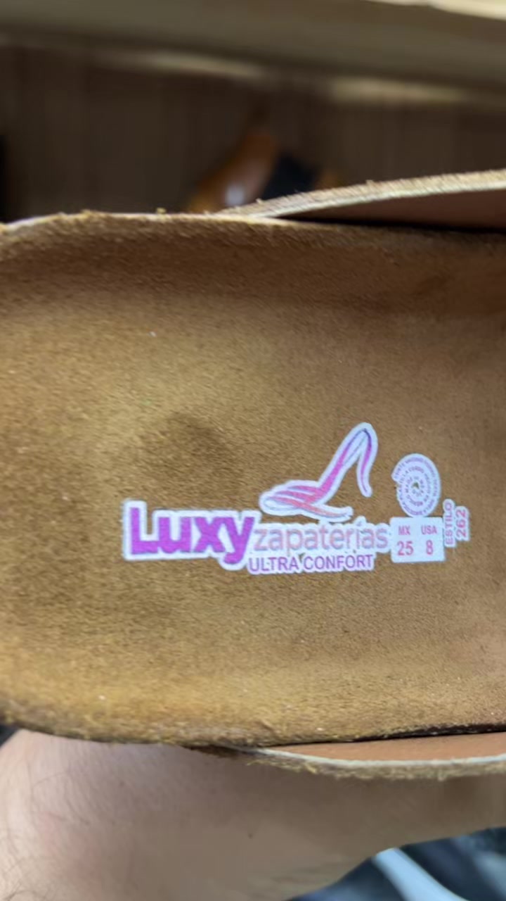 @Luxy Zapaterias