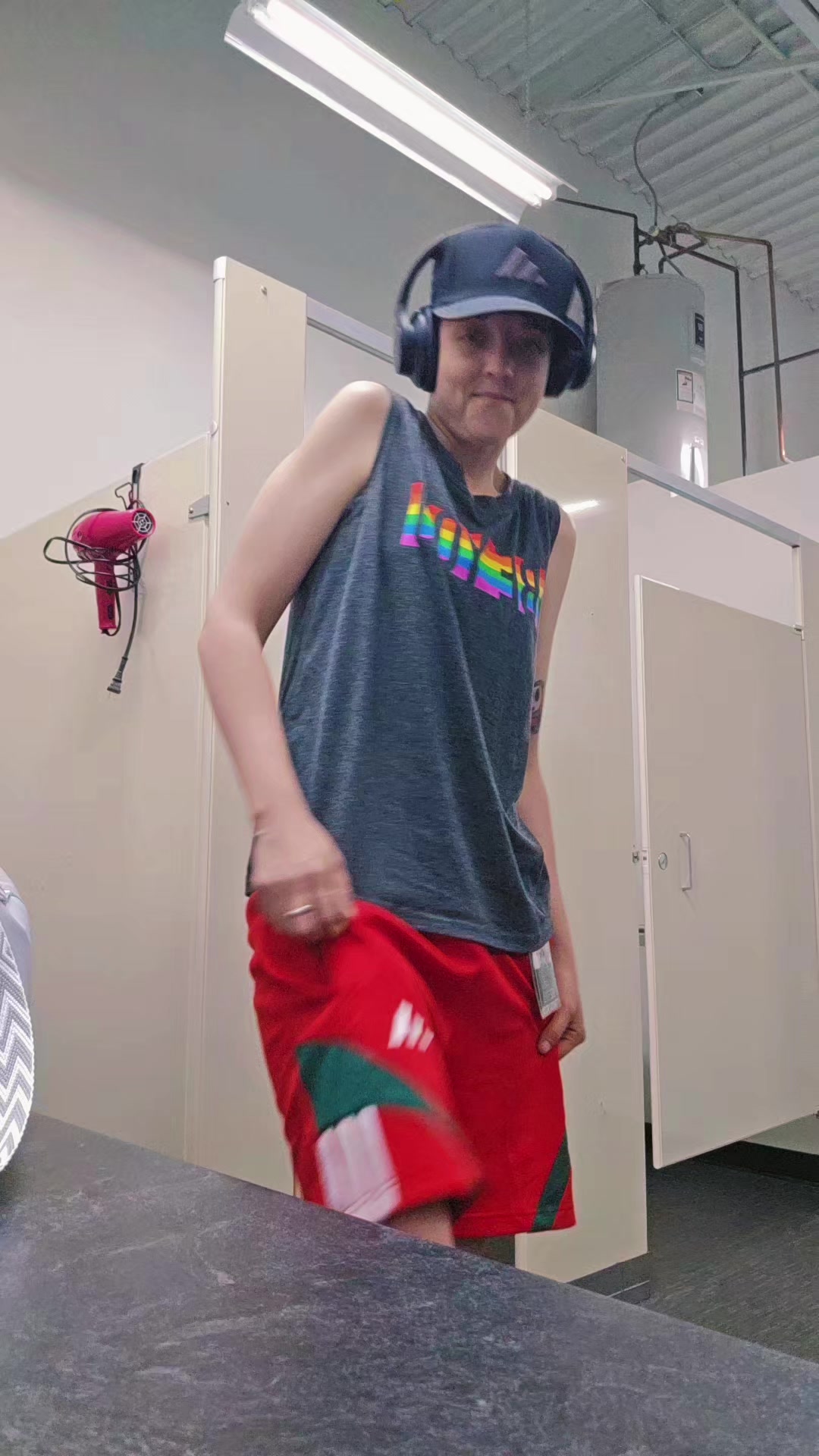 @Alana🇨🇦🏳️‍🌈