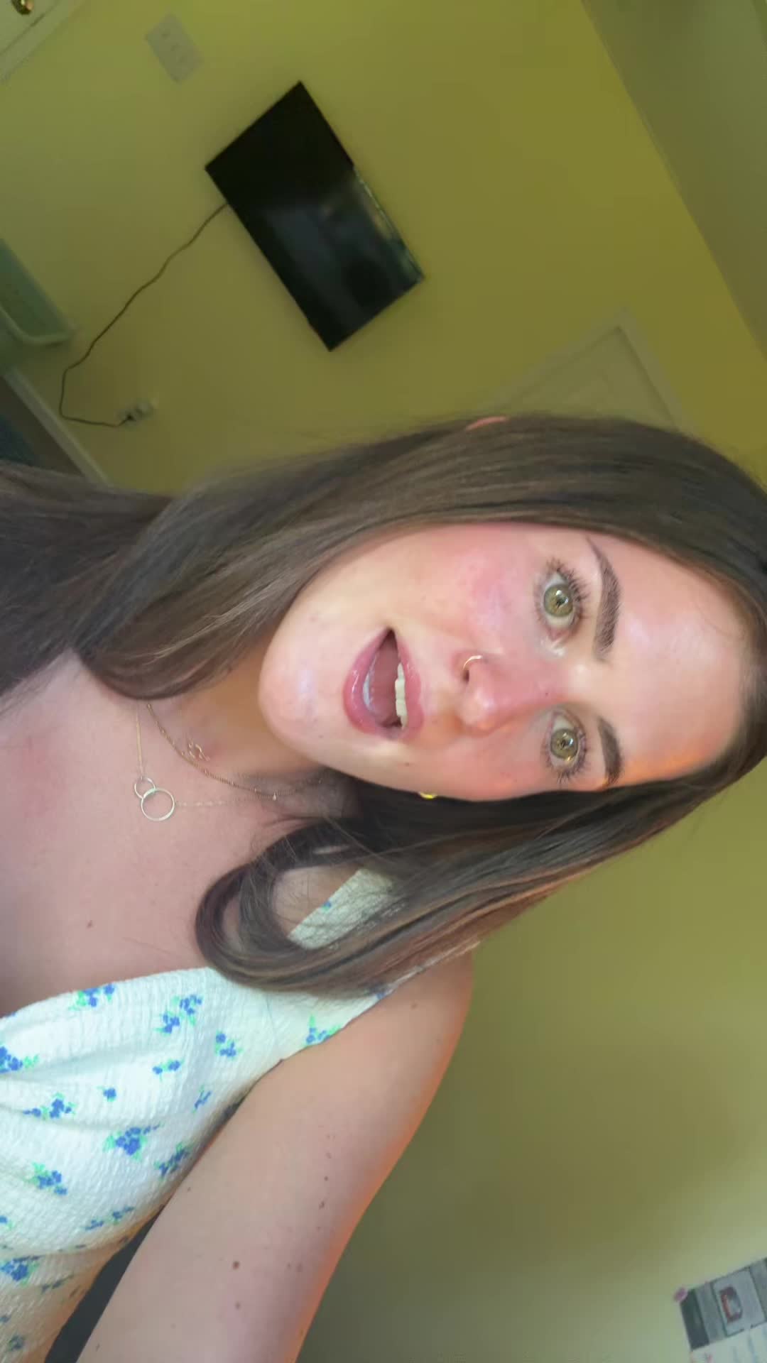 @JuliaMayer
