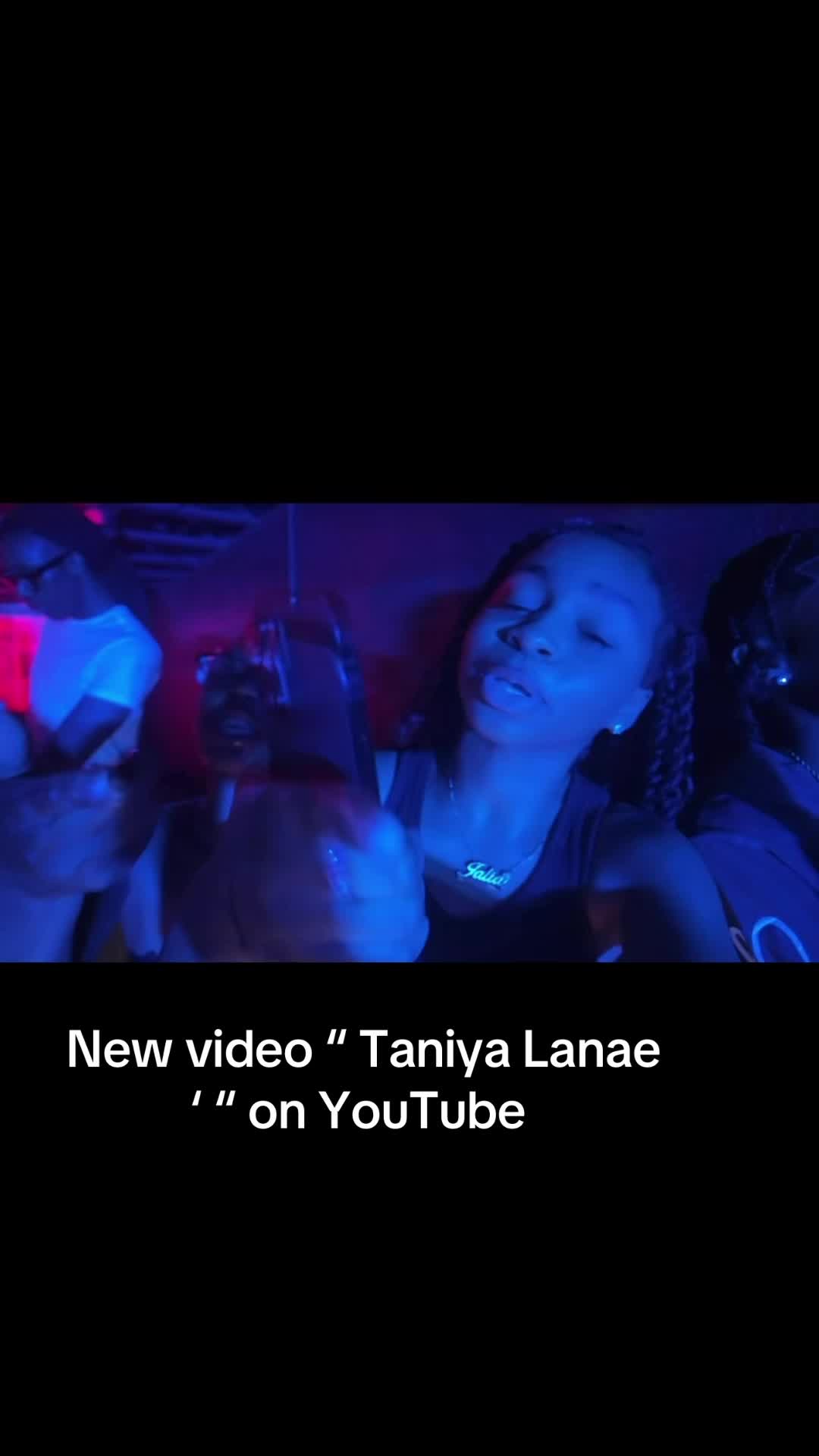 @Taniya🎀