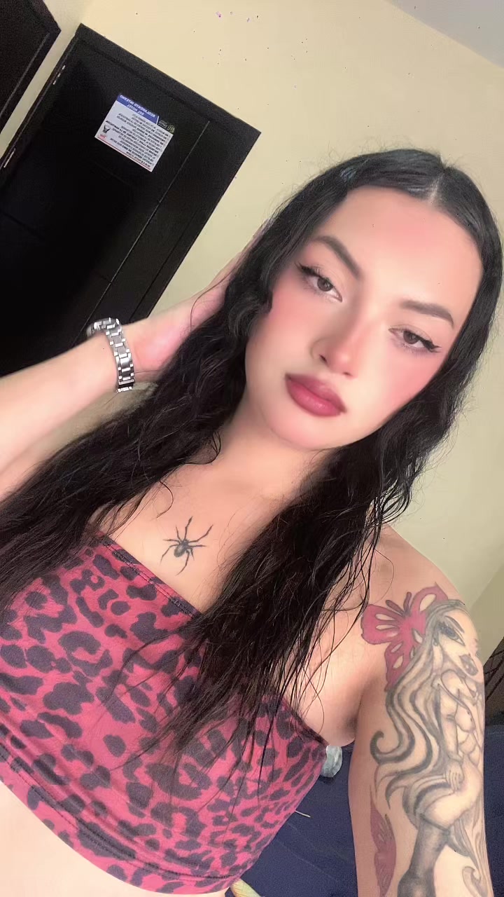 @Ericka🕷️🏳️&zwj;⚧️