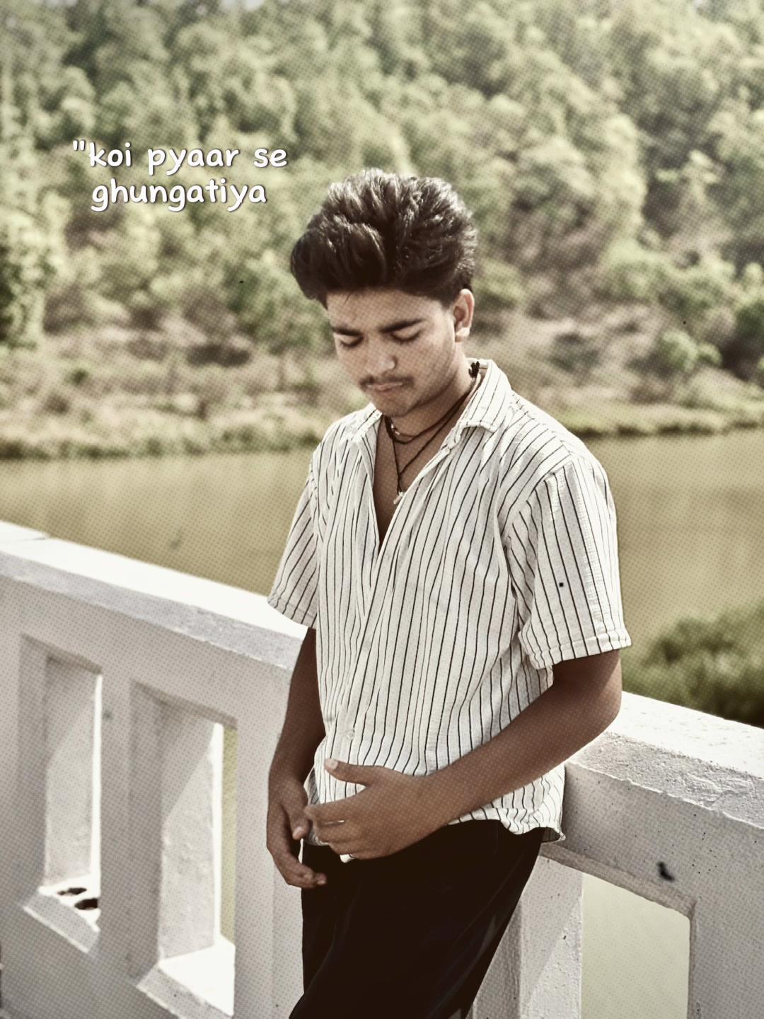 @🤴BHOJPURIYA KING 👑