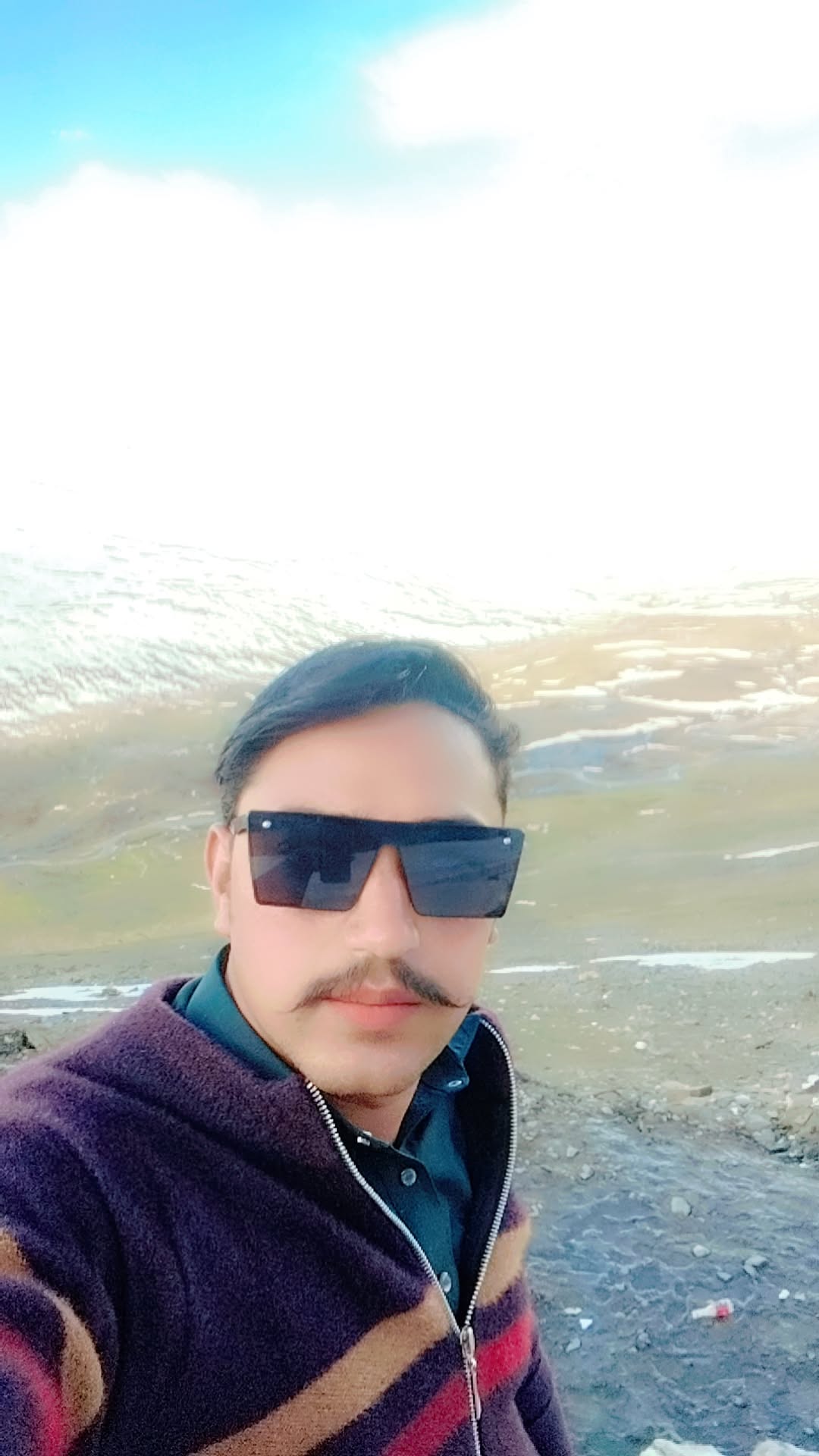 @Eجaz Qasim