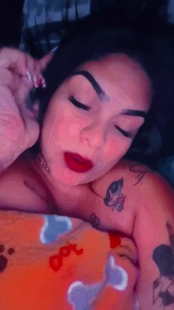 @❣️ la mu&ntilde;eca ❣️
