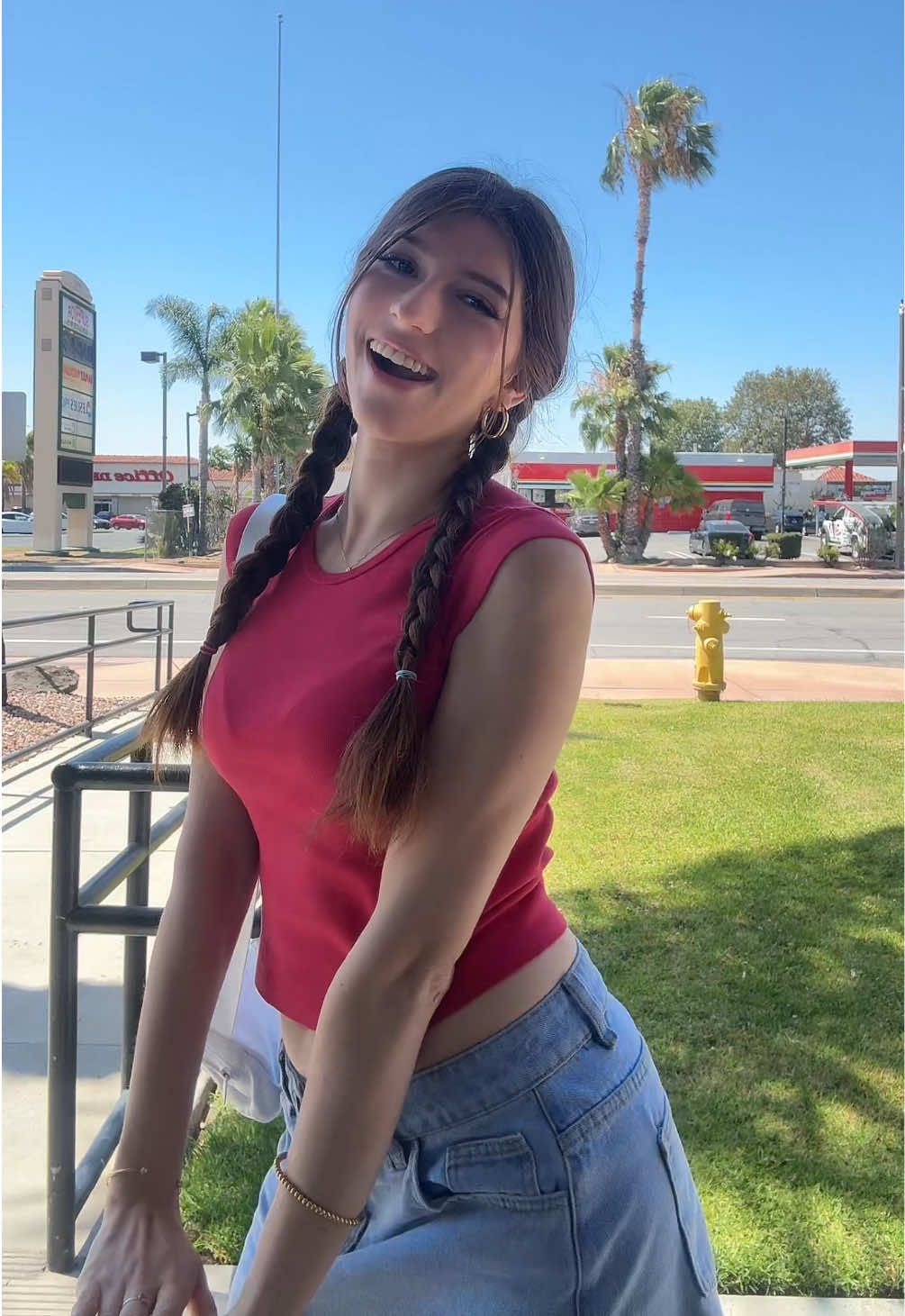 @Dunya