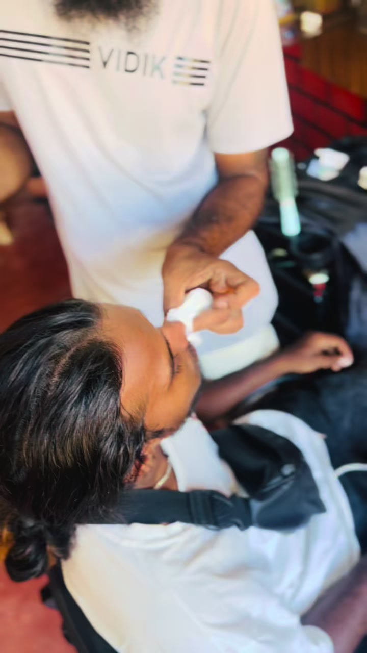 @Mr.කාලී 💀🤍