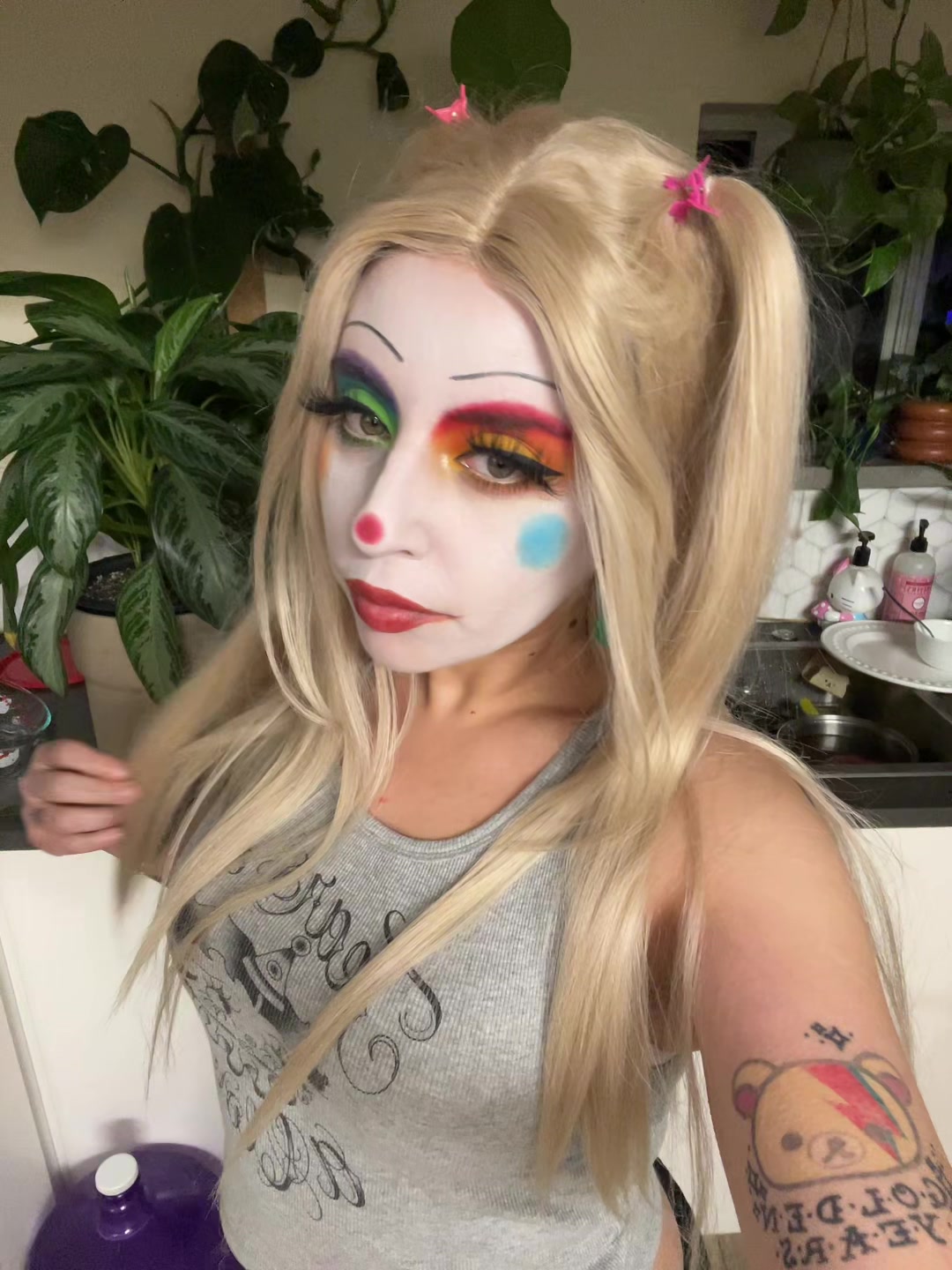 @clowndabs