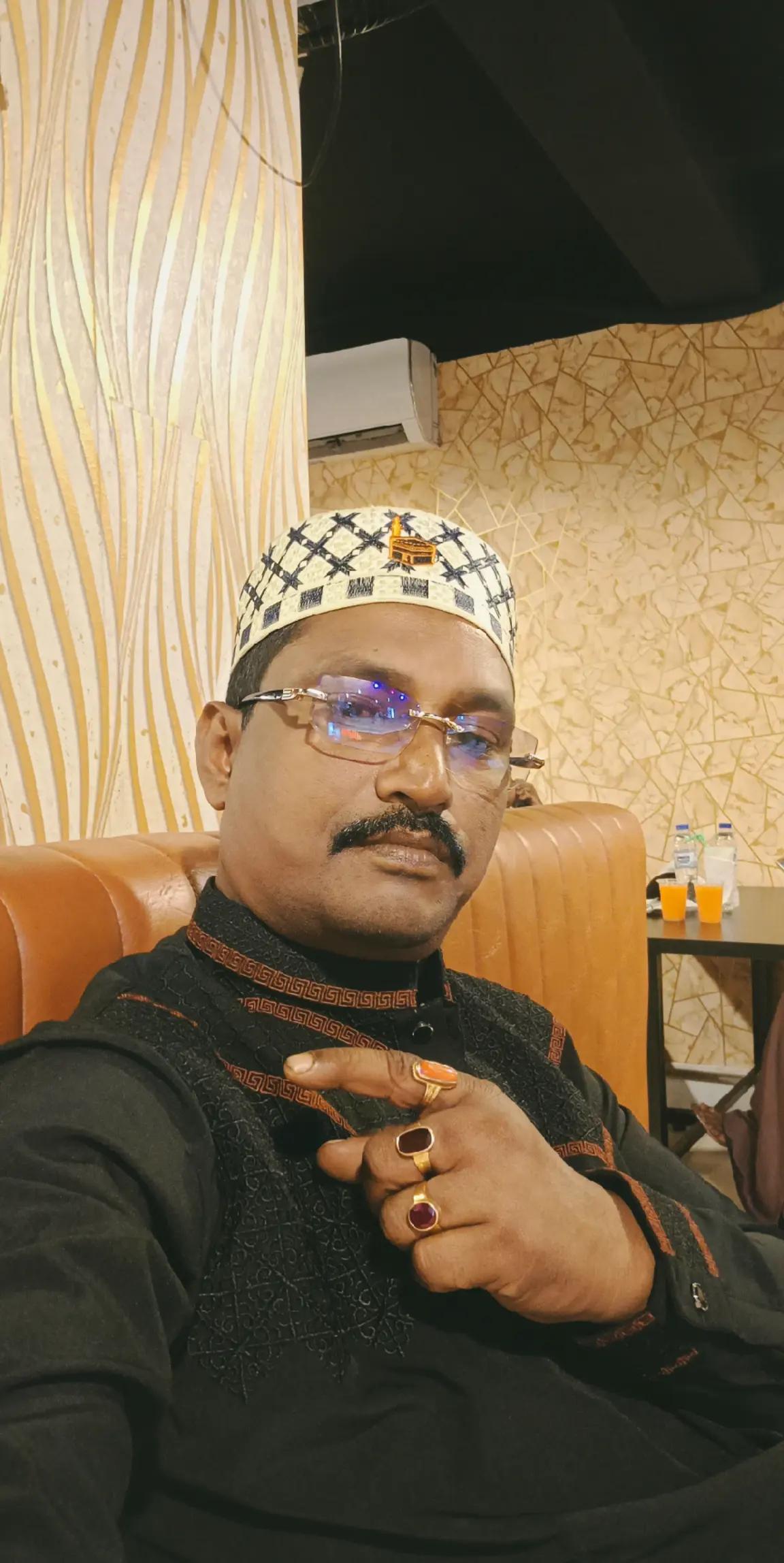@আজান আহমেদ