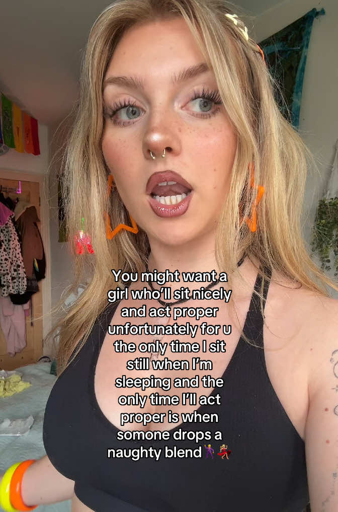 @ScarlettFever🔥