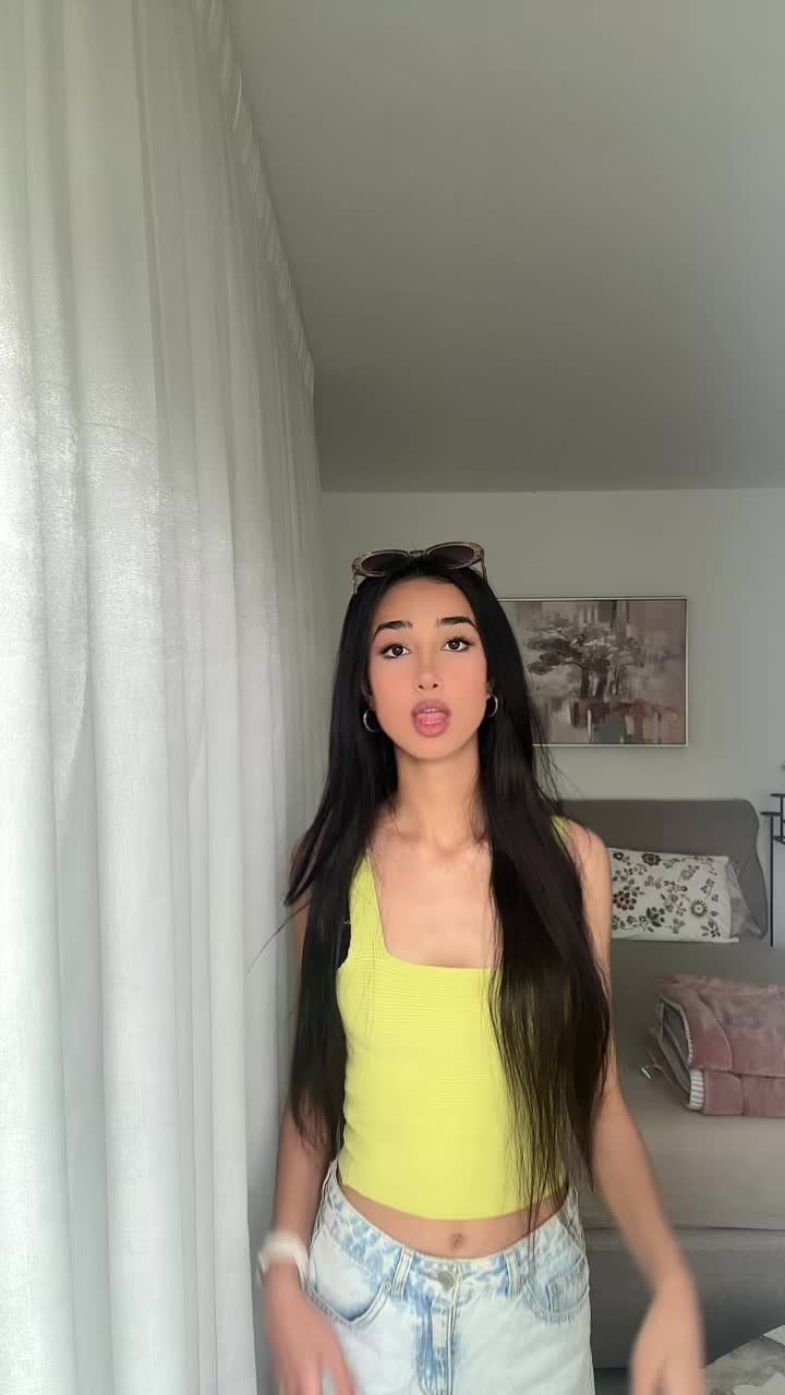 @ʀᴏᴢʜᴀɴ 🦢🎀