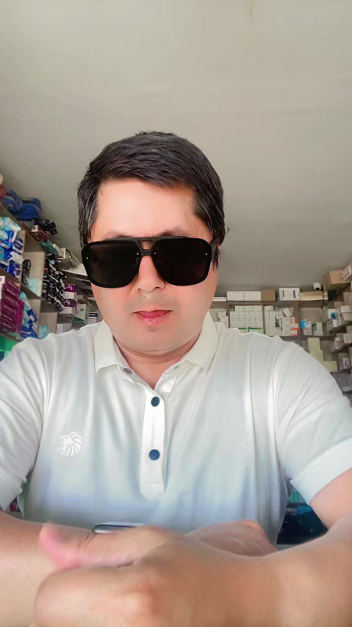 @𝓣𝓾𝓹𝓱𝓪𝓷 𝓐𝓭𝓱𝓲𝓴𝓪𝓻𝓲