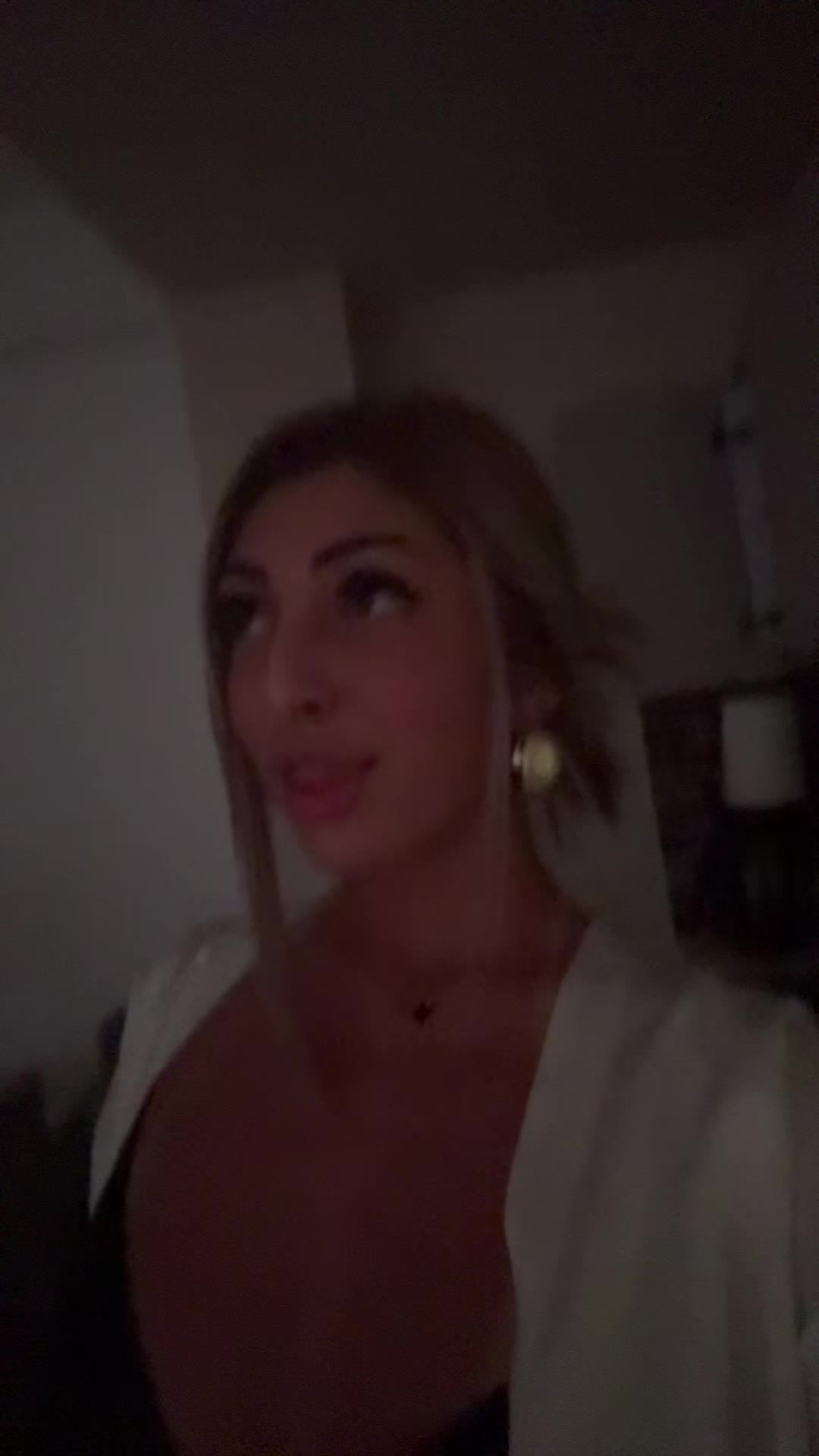 @Victoria