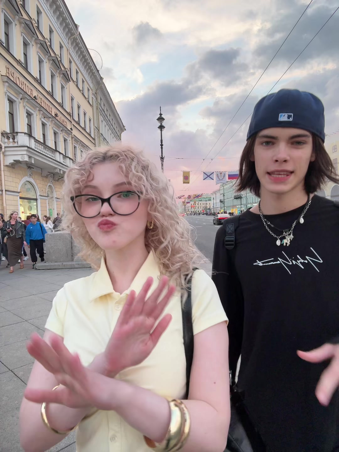 @рия вэсликс <33