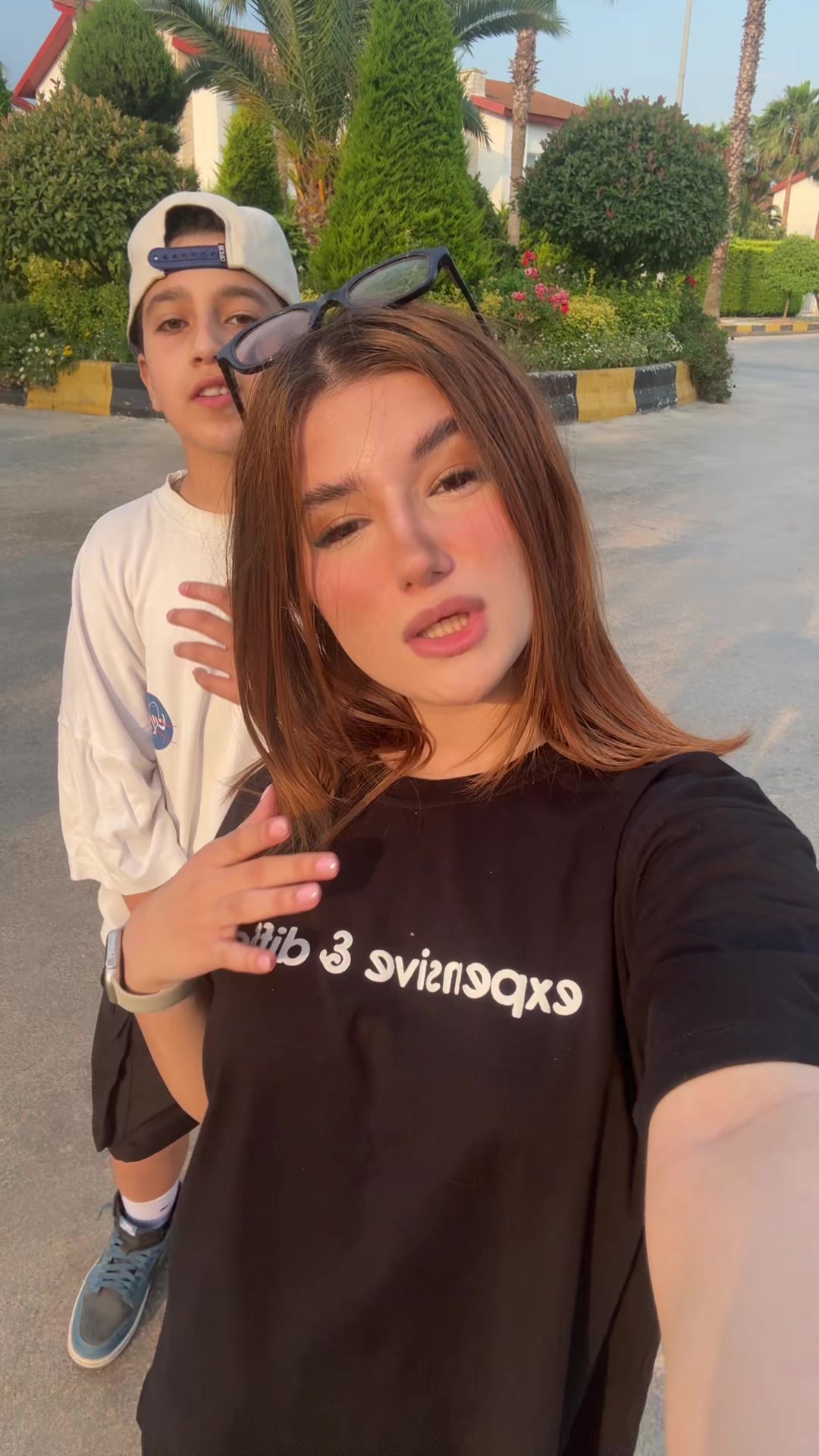 @KiKi