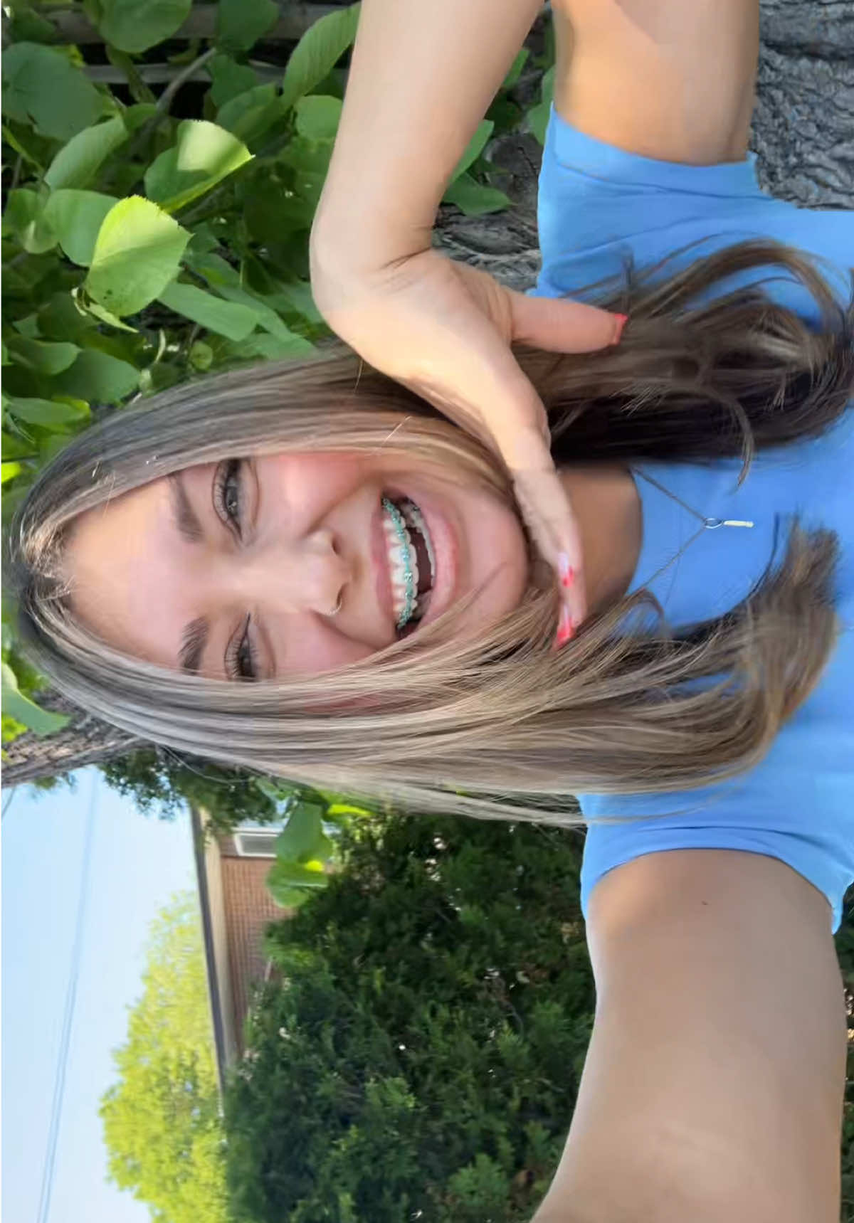 @Laurie Dara&icirc;che