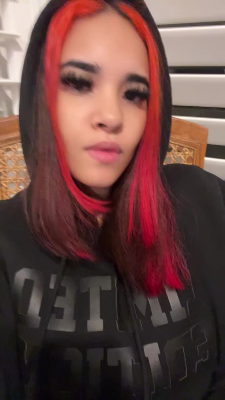 @Yayaisthegirl
