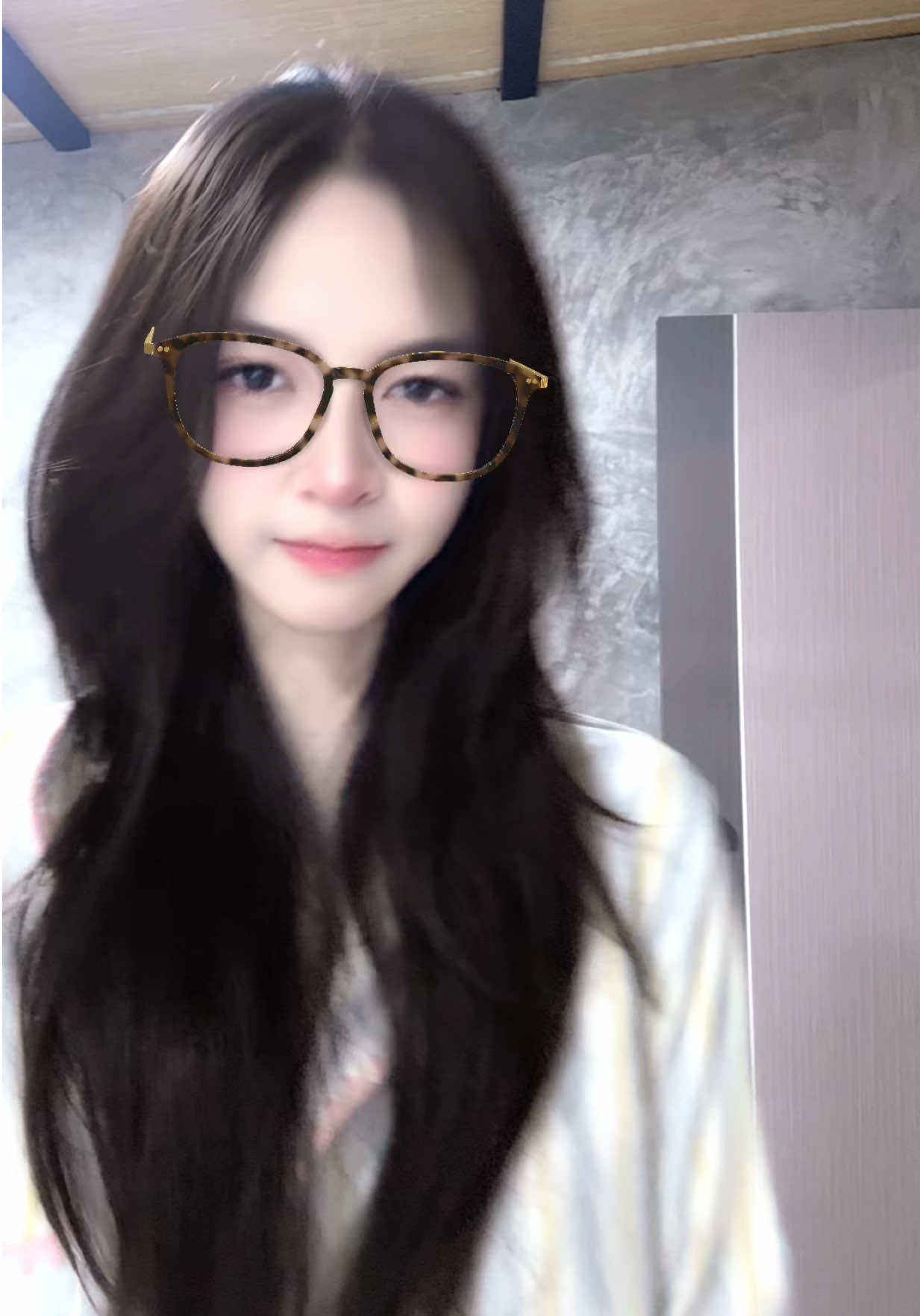 @PLOYSA