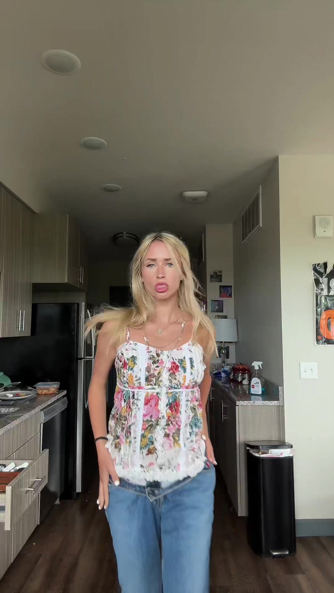 @MOOGY