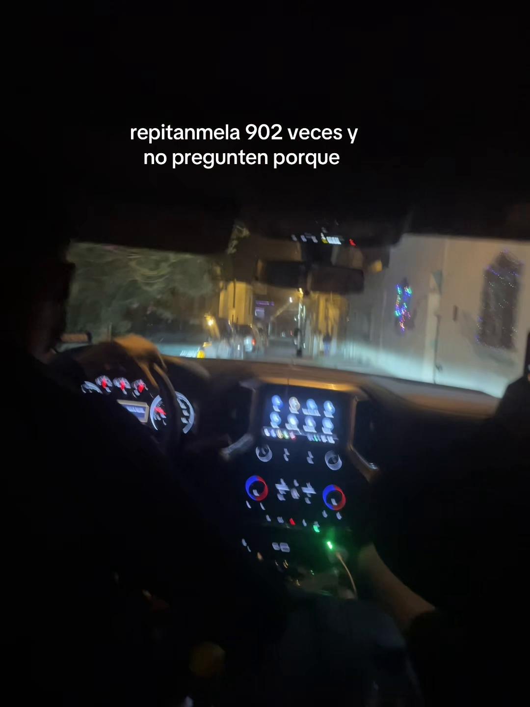 @𝐀 𝐘 𝐑 𝐀 🥂