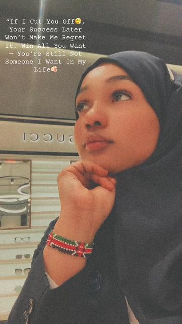 @QUEENOFEAST👑