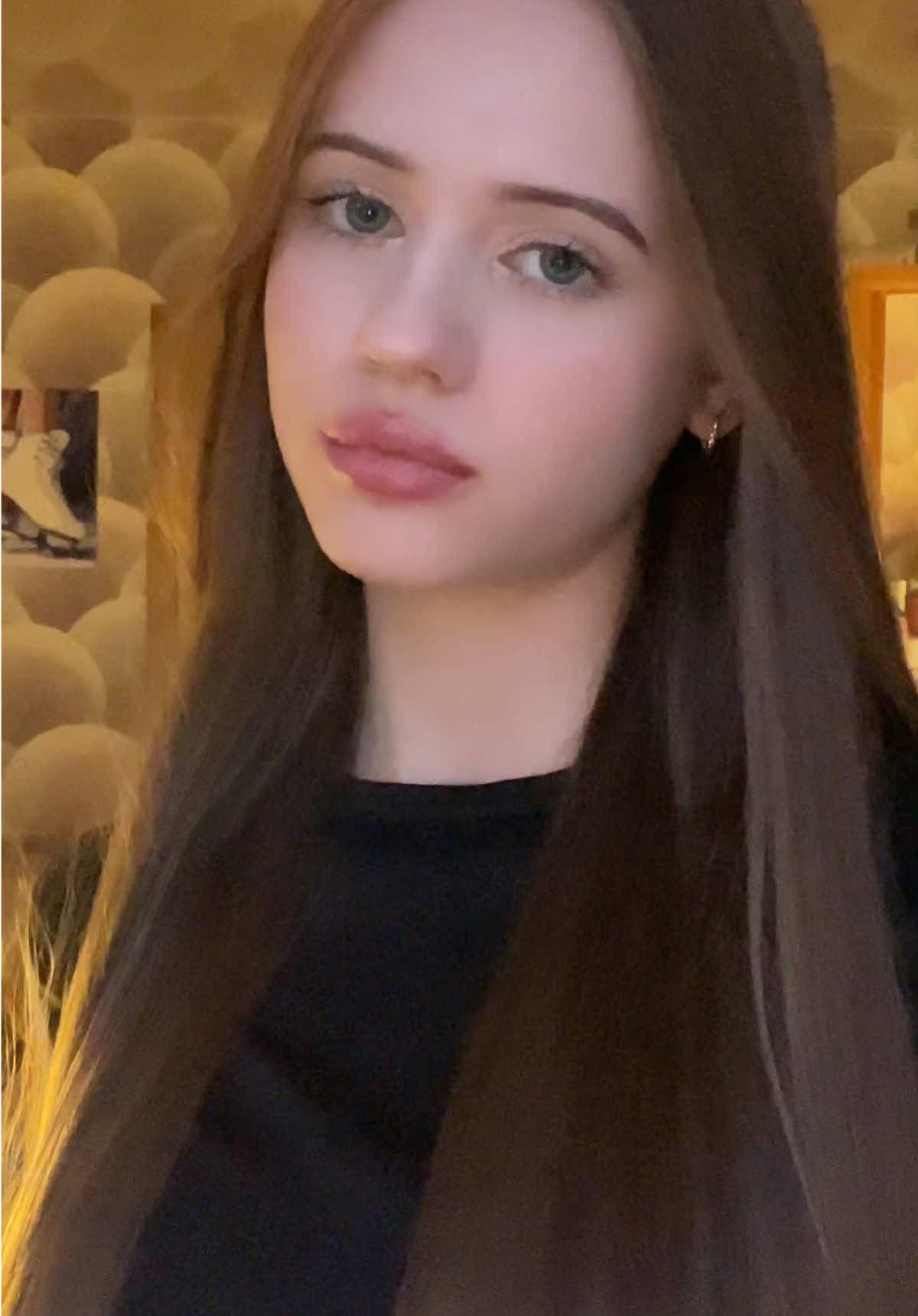 @anyavvv