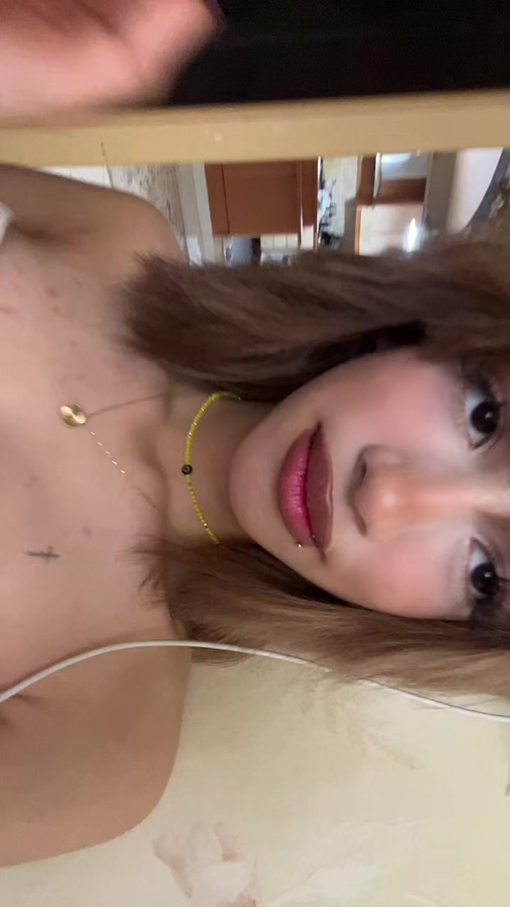 @_naziiy_2