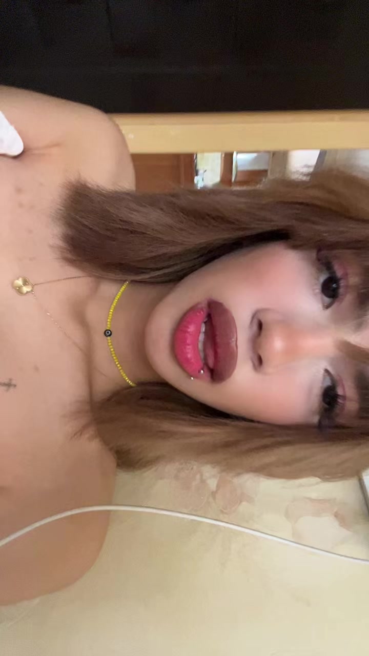 @_naziiy_2