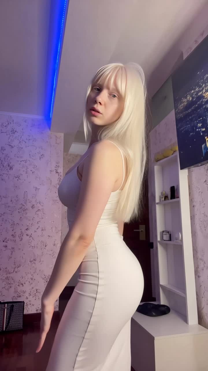 @alinaviktoria