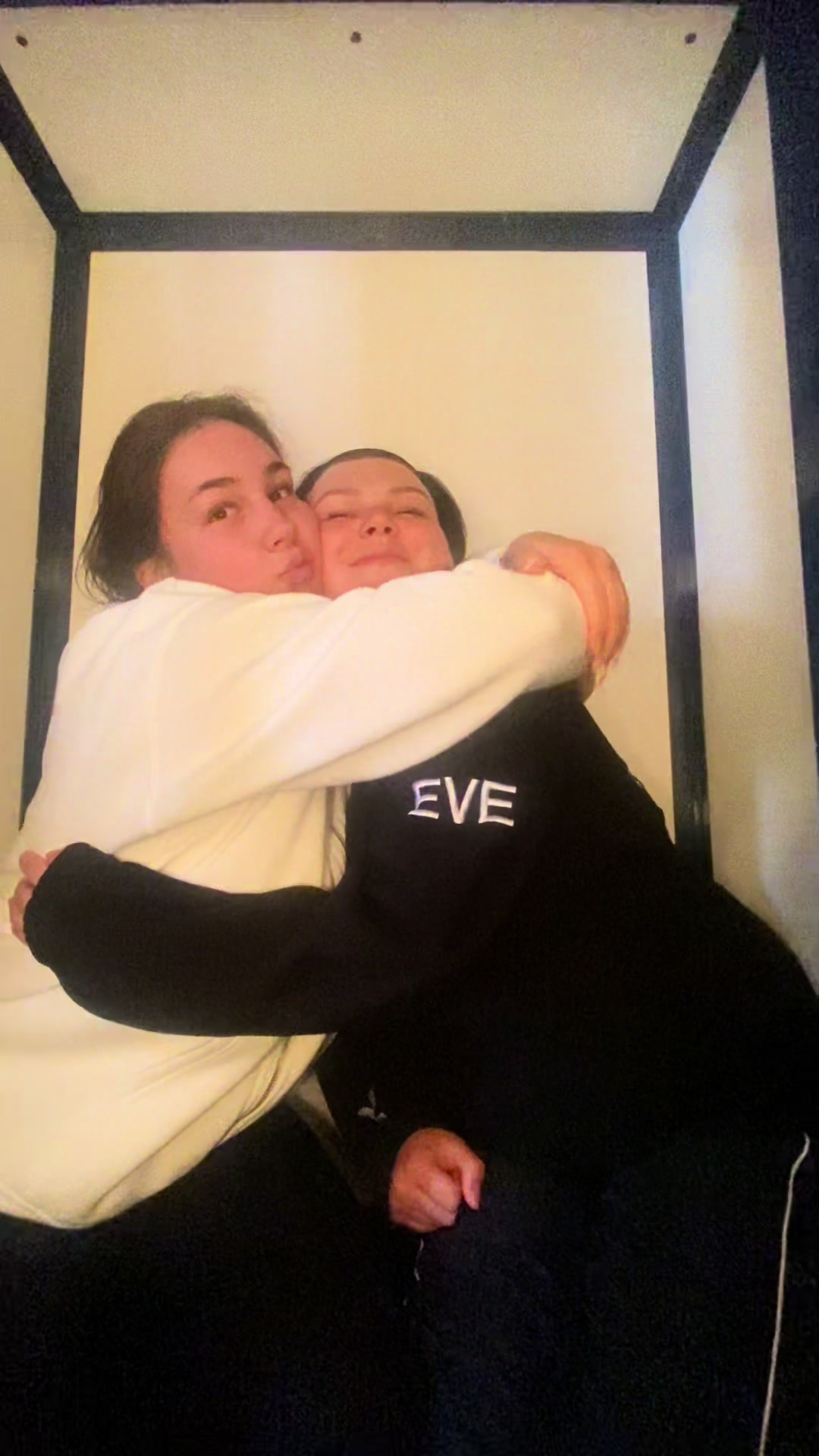 @eve <3