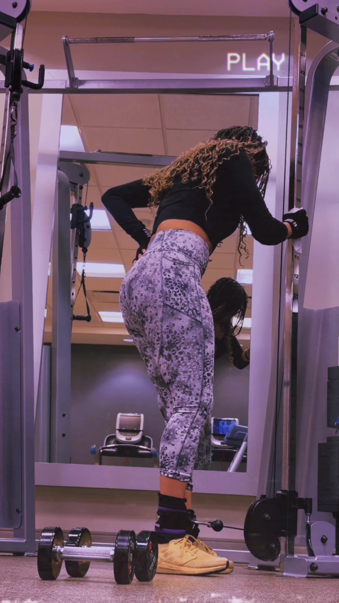 @Lightskinglamgeek