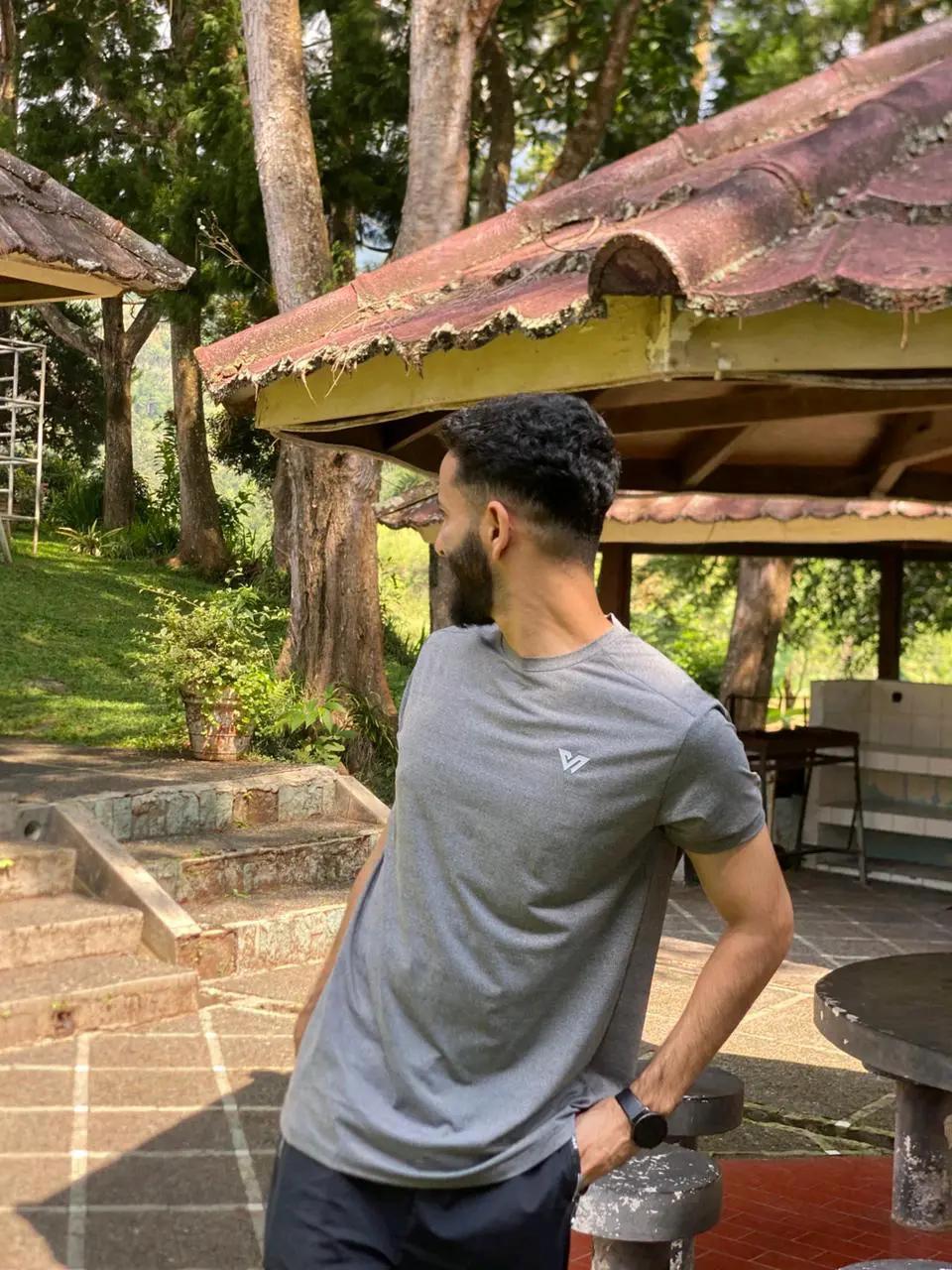 @Ali 💫