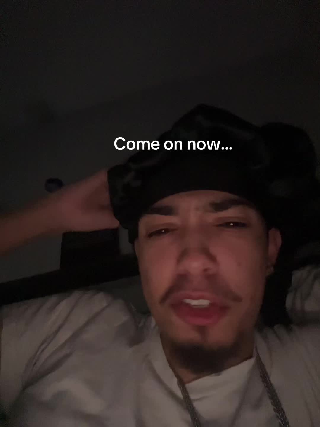 @￼