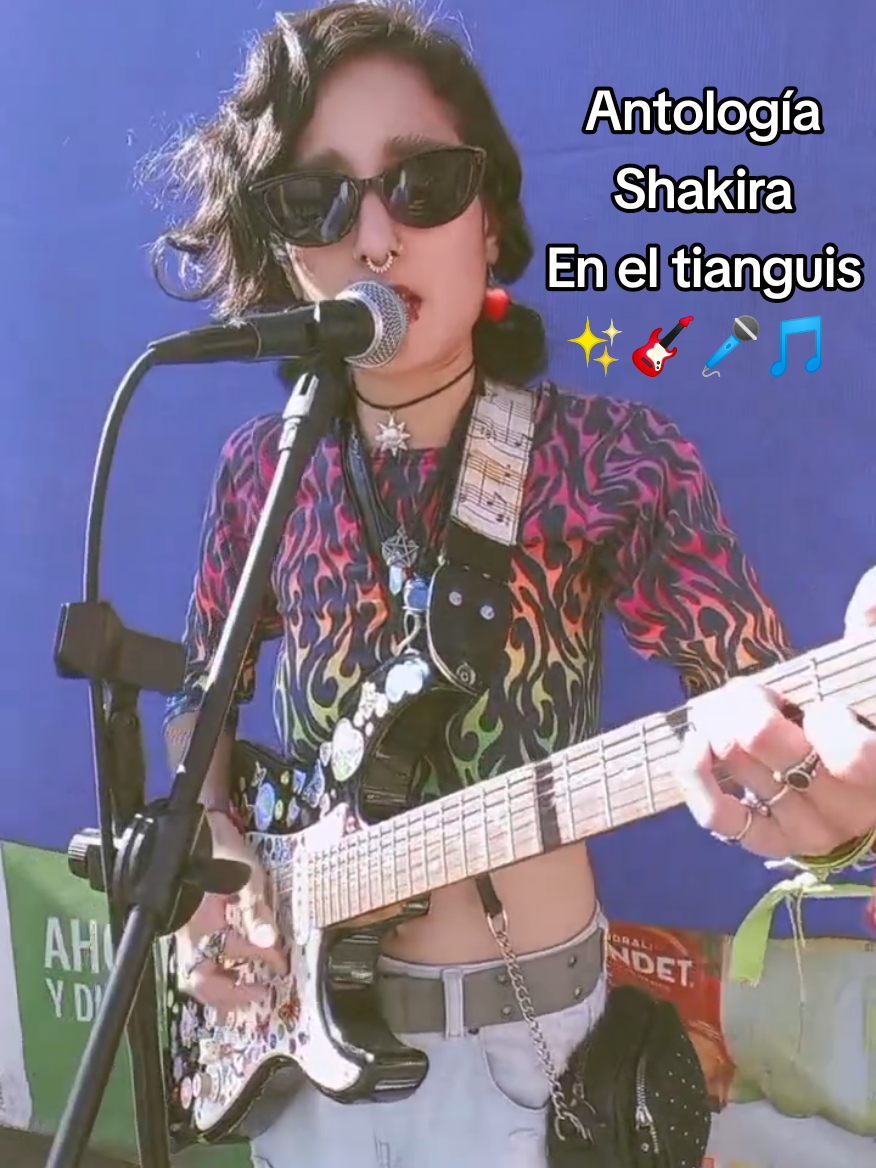 @eli berry 🔮✨🎸