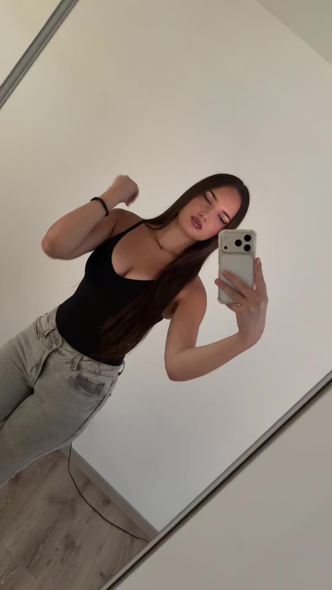 @🇦🇱