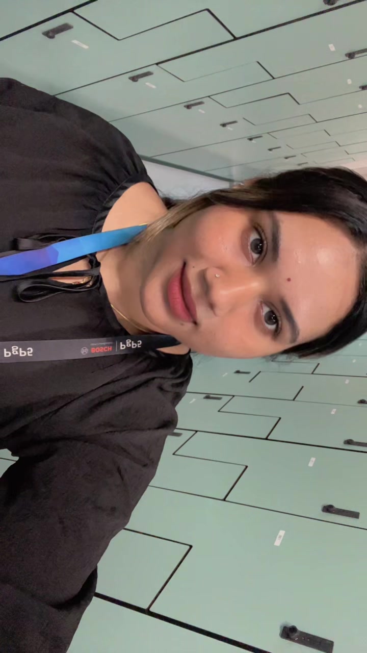 @𝙍𝙖𝙬𝙬𝙧𝙧𝙧🦁🧿