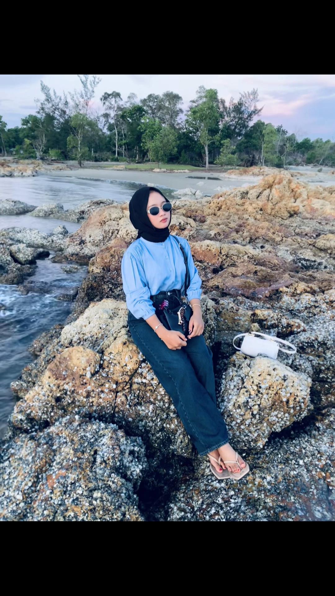 @Dindalestariii