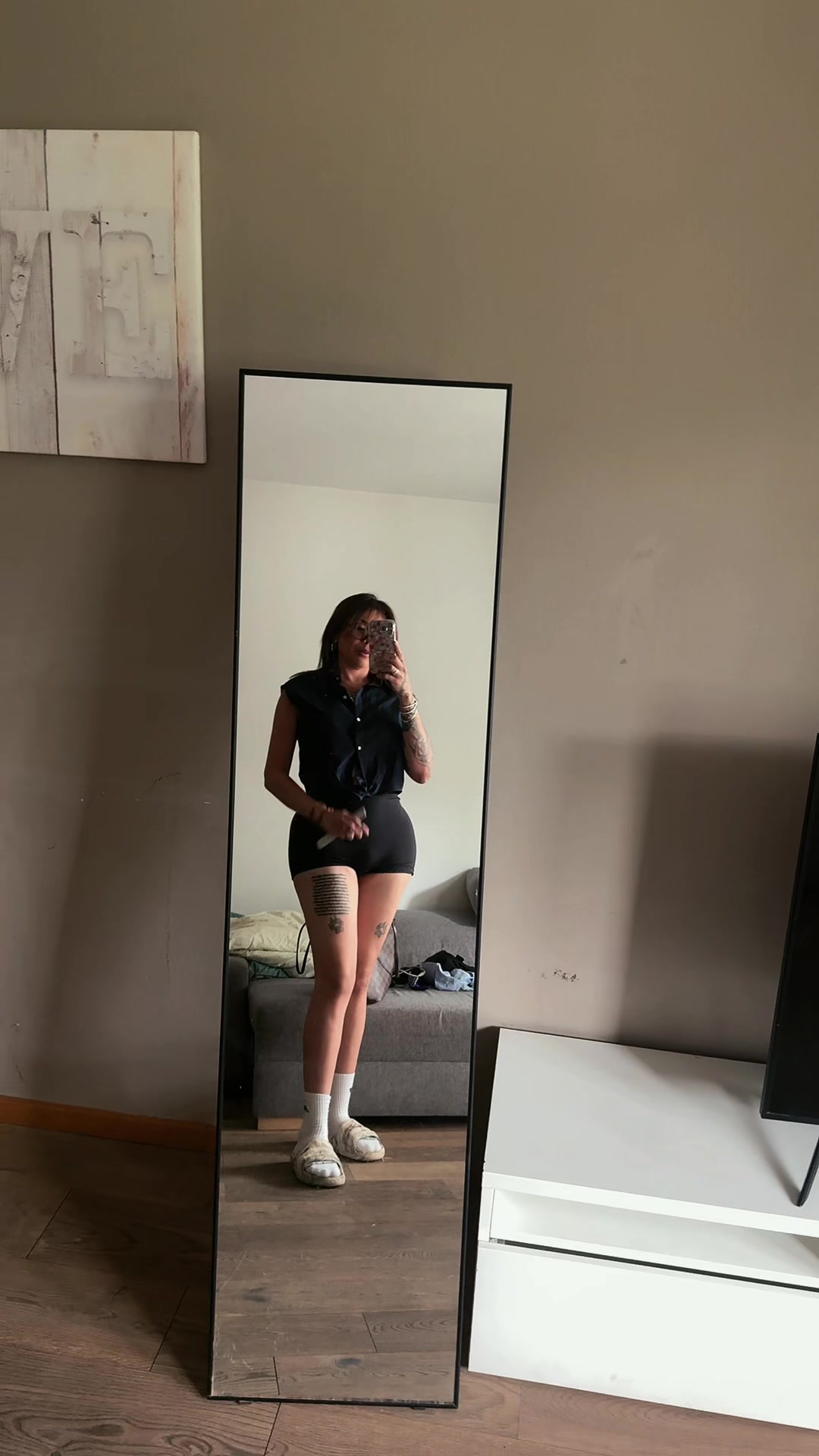 @IVONNY.30
